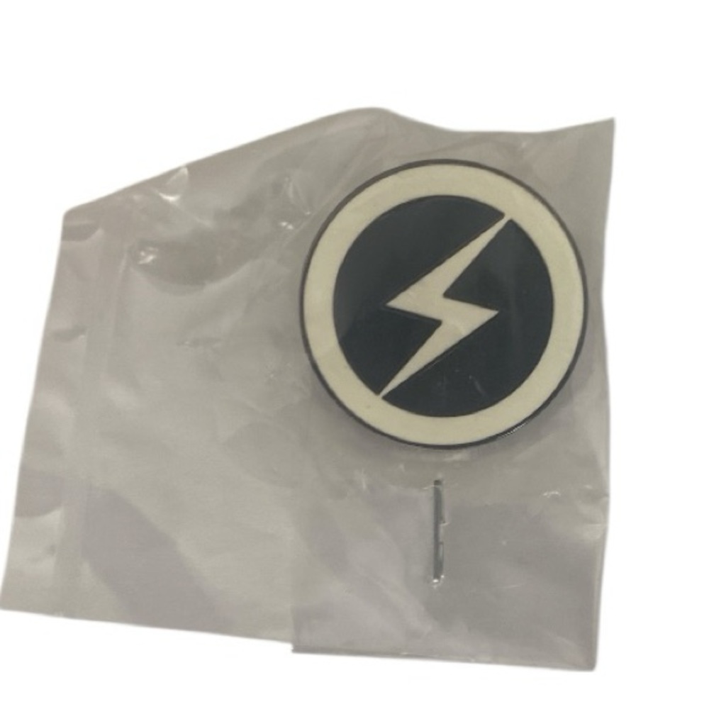 Superfight Logo Pin New